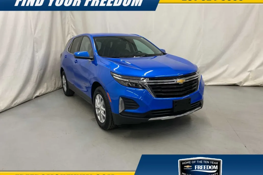 2024 Chevrolet Equinox LT photo 1