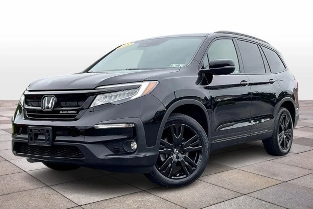 2022 Honda Pilot Black Edition photo 1