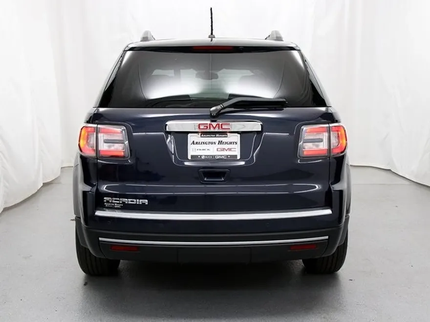 2015 Gmc Acadia SLE photo 1