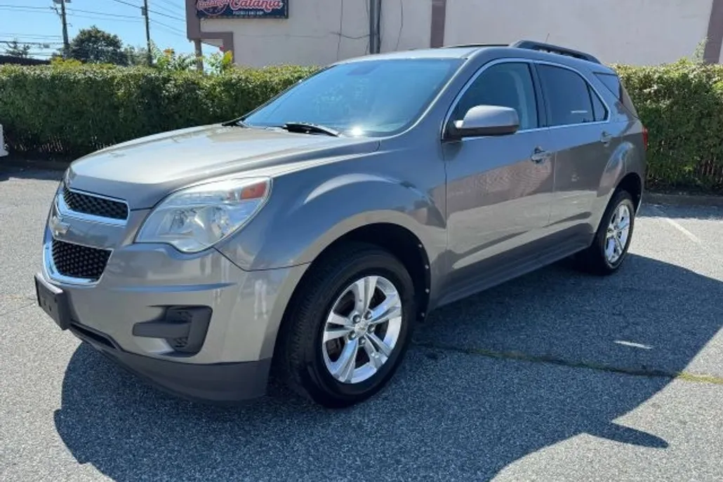 2012 Chevrolet Equinox LT photo 1