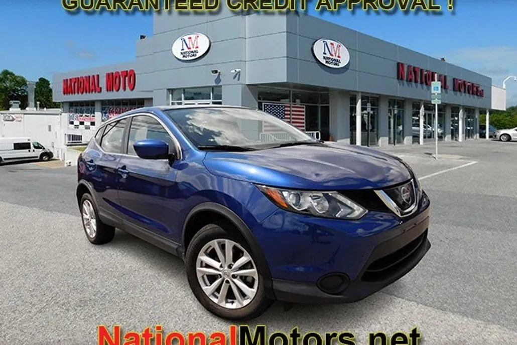 2019 Nissan Rogue Sport S photo 1