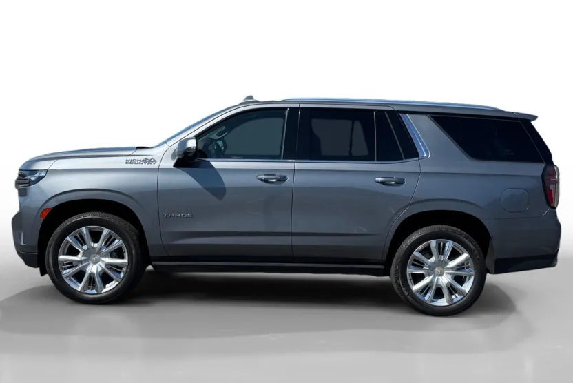 2021 Chevrolet Tahoe High Country photo 1