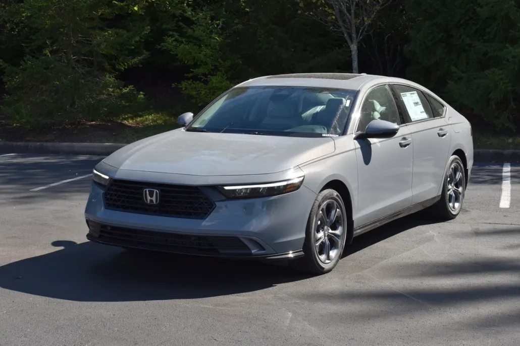 2025 Honda Accord Hybrid EX-L photo 1