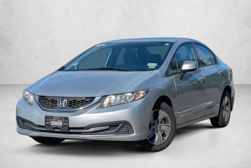 2013 Honda Civic LX photo 1
