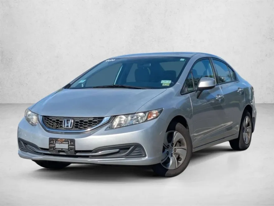 2013 Honda Civic LX photo 1