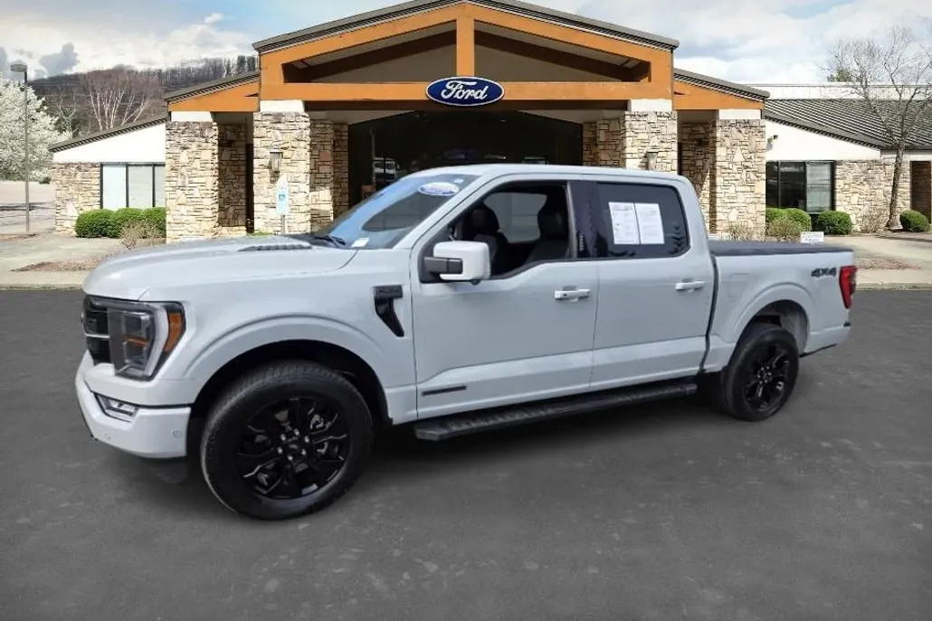 2023 Ford F-150 Lariat photo 1