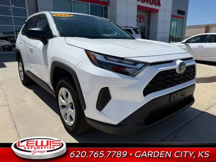 2024 Toyota RAV4 LE photo 1