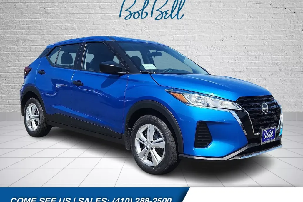 2025 Nissan Kicks Play S photo 1