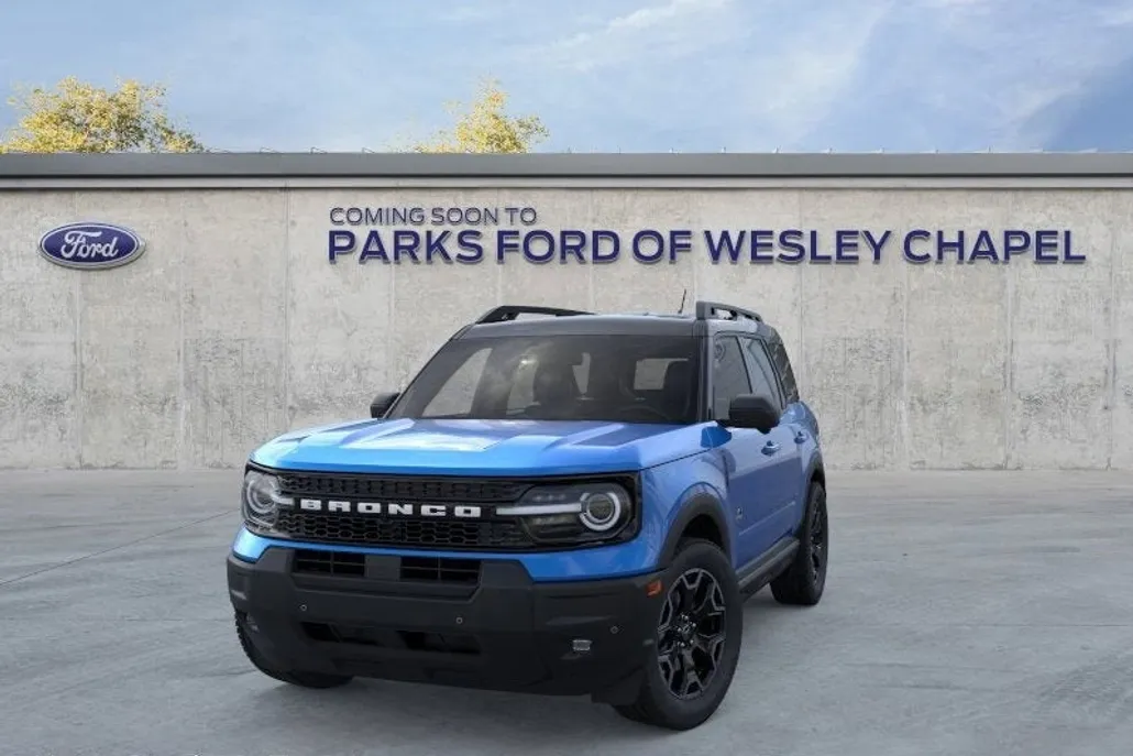 2025 Ford Bronco Sport Outer Banks photo 1