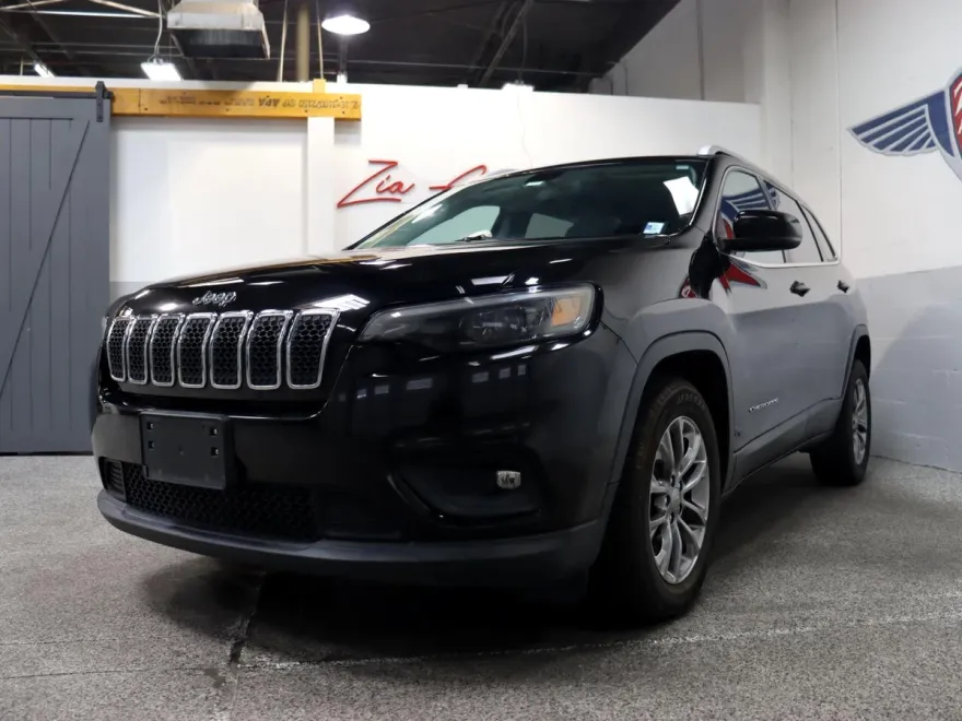 2020 Jeep Cherokee Latitude photo 1