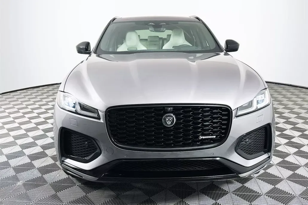 2025 Jaguar F-PACE P400 R-Dynamic S photo 1