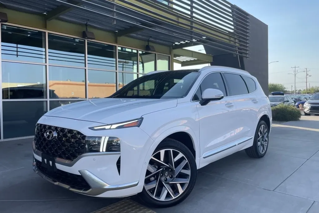 2023 Hyundai Santa Fe Calligraphy photo 1