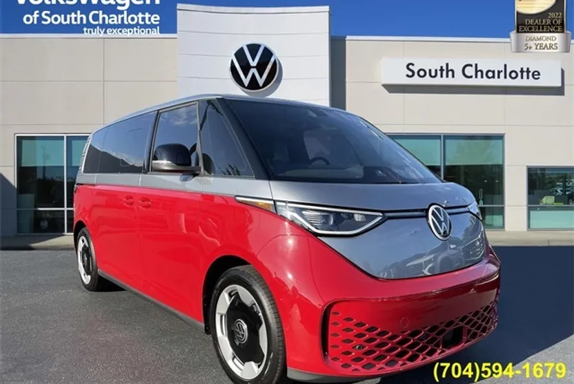 2025 Volkswagen ID. Buzz Pro S photo 1