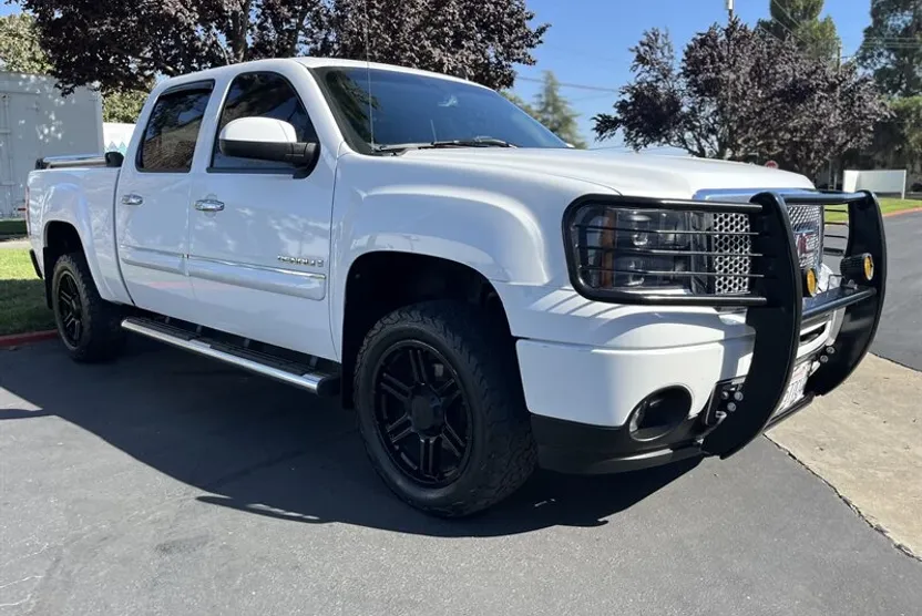 2009 Gmc Sierra 1500 Denali photo 1
