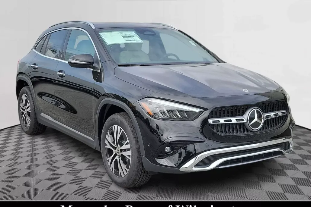 2025 Mercedes Benz GLA 250 4MATIC photo 1