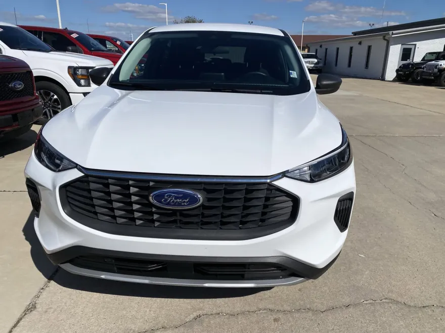 2023 Ford Escape Active photo 1