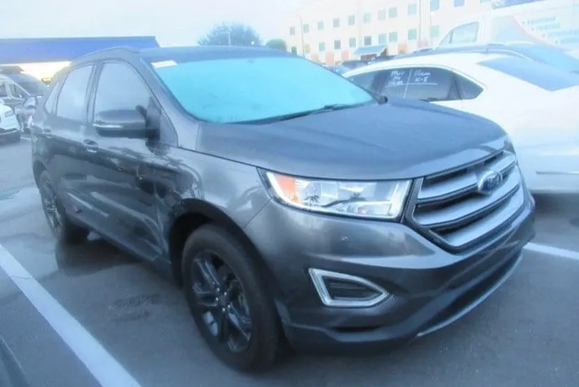 2018 Ford Edge SEL photo 1
