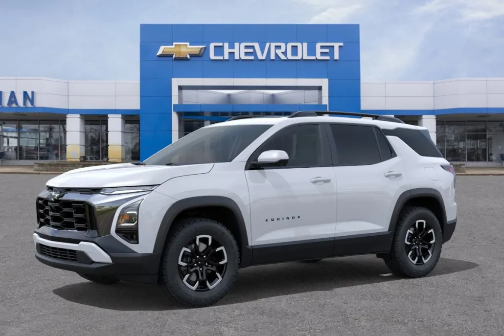 2026 Chevrolet Equinox ACTIV photo 1