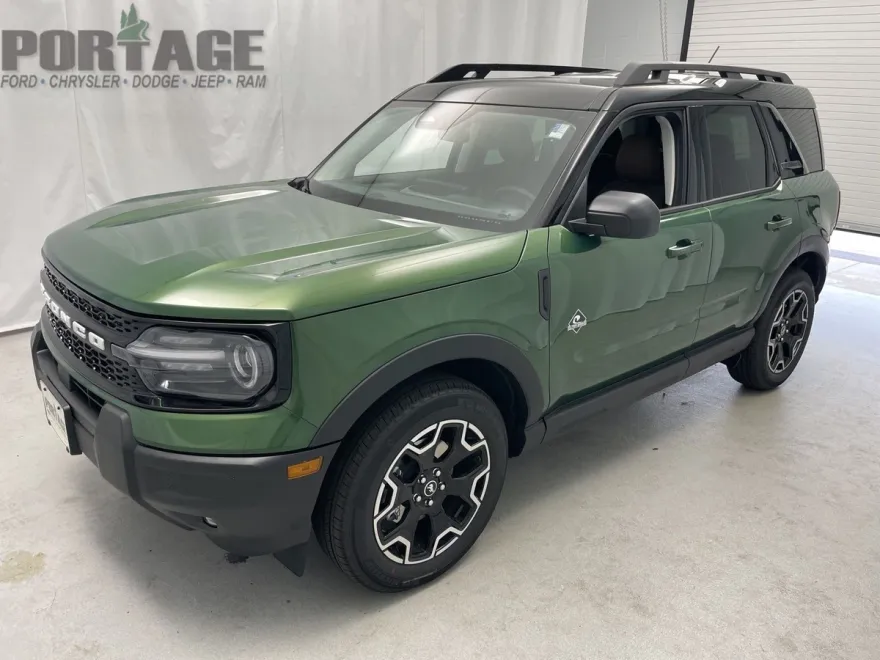 2025 Ford Bronco Sport Outer Banks photo 1