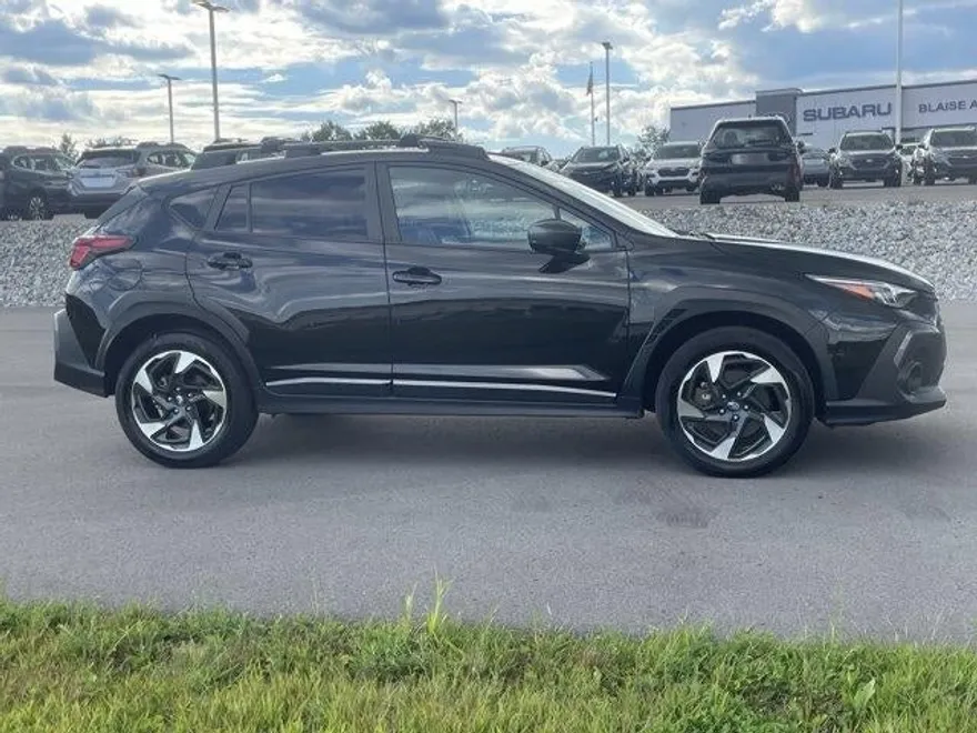 2024 Subaru Crosstrek Limited photo 1