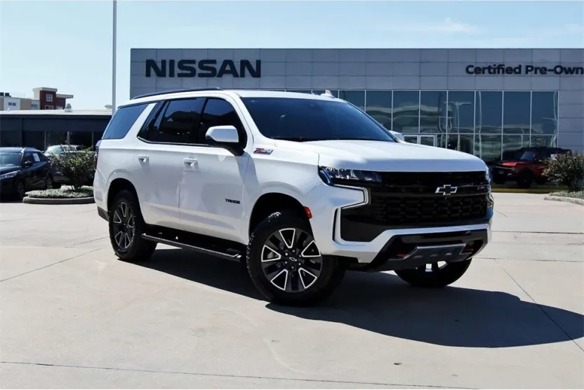 2023 Chevrolet Tahoe Z71 photo 1