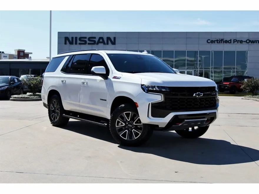 2023 Chevrolet Tahoe Z71 photo 1