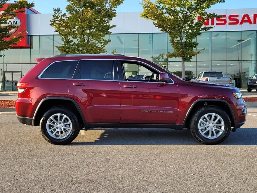 2021 Jeep Grand Cherokee Laredo E photo 1