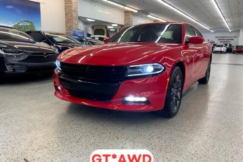 2018 Dodge Charger GT photo 1
