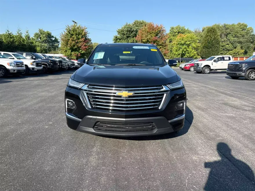 2023 Chevrolet Traverse Premier photo 1