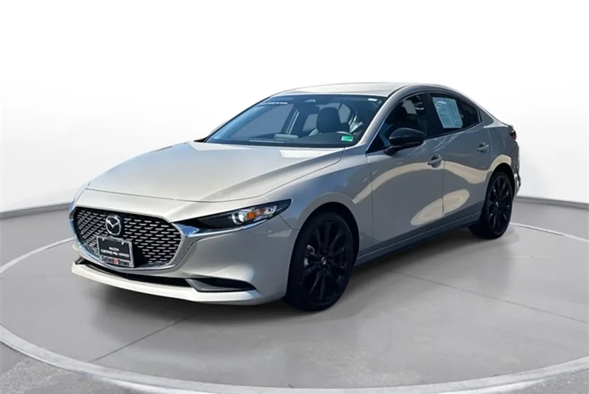 2025 Mazda Mazda3 2.5 Select Sport photo 1