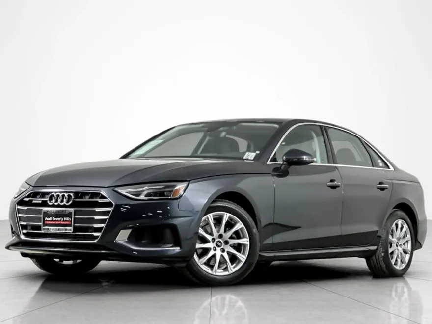 2022 Audi A4 Premium 40 TFSI Quattro photo 1