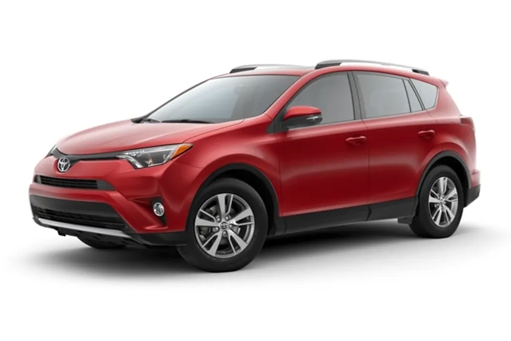2016 Toyota RAV4 XLE photo 1