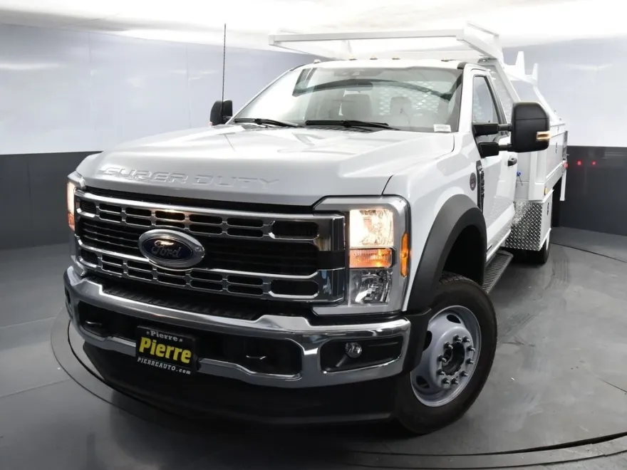 2024 Ford F-450 XL photo 1