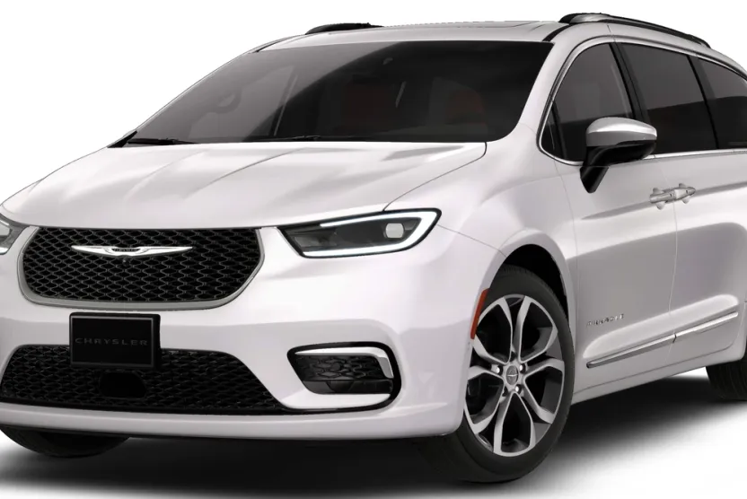 2026 Chrysler Pacifica Pinnacle photo 1