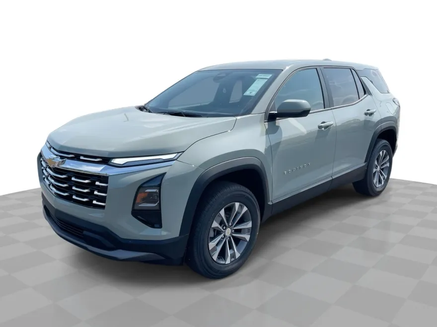 2026 Chevrolet Equinox LT photo 1