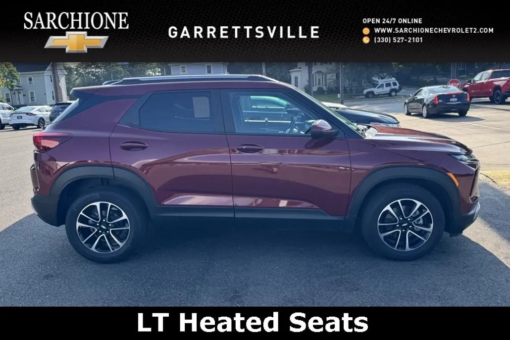 2025 Chevrolet Trailblazer LT photo 1