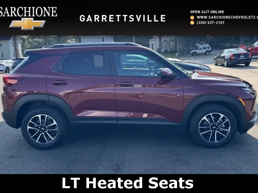 2025 Chevrolet Trailblazer LT photo 1