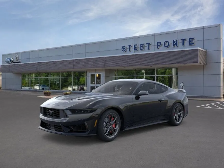 2025 Ford Mustang Dark Horse photo 1