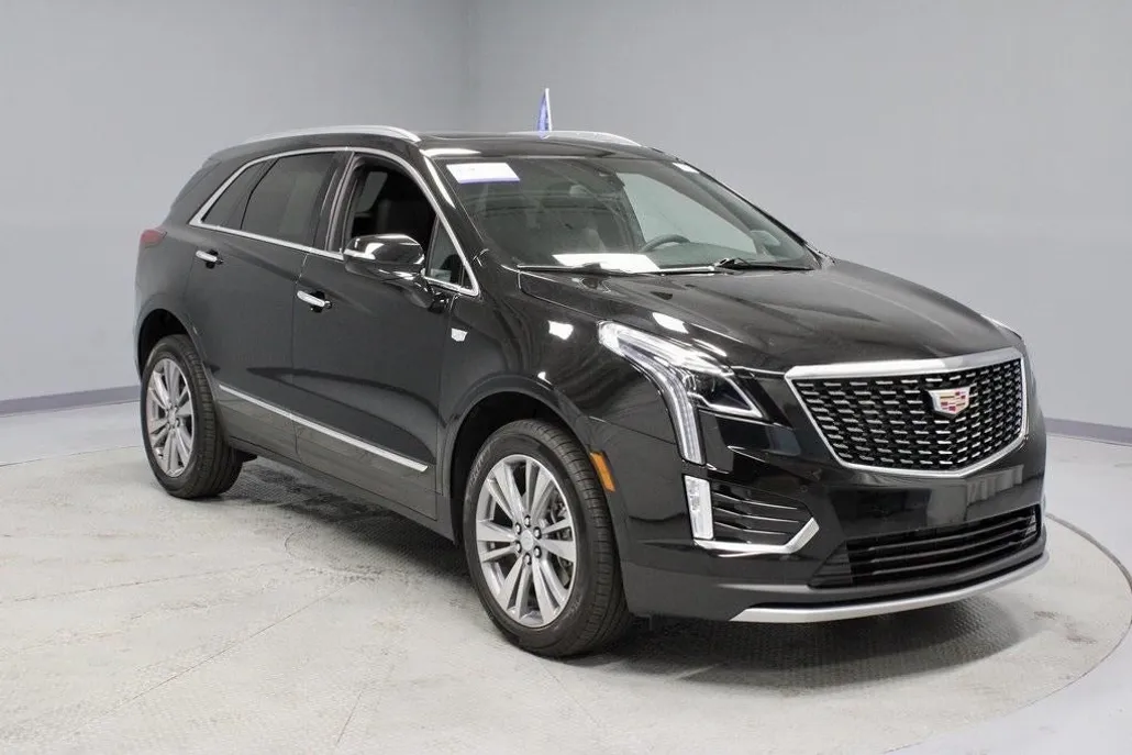 2025 Cadillac XT5 Premium Luxury photo 1
