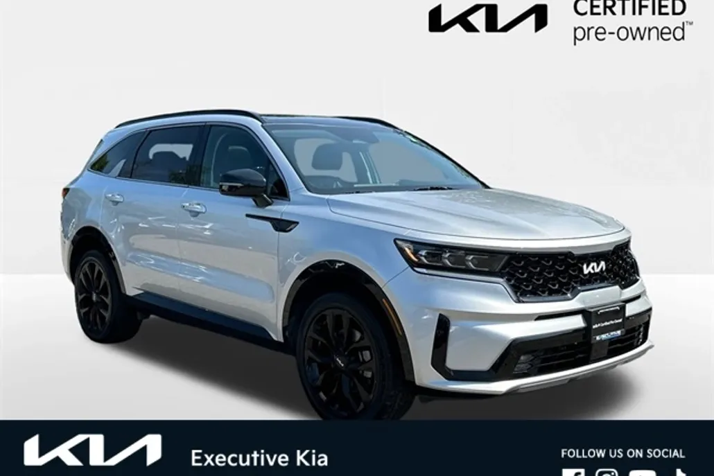 2022 Kia Sorento SX photo 1