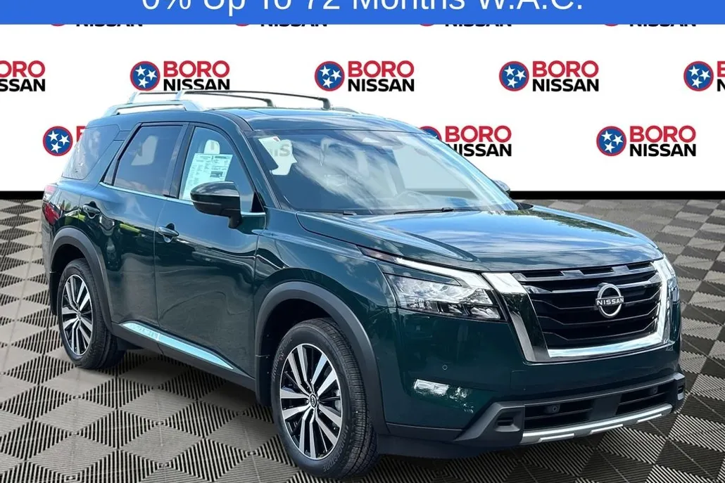2025 Nissan Pathfinder Platinum photo 1