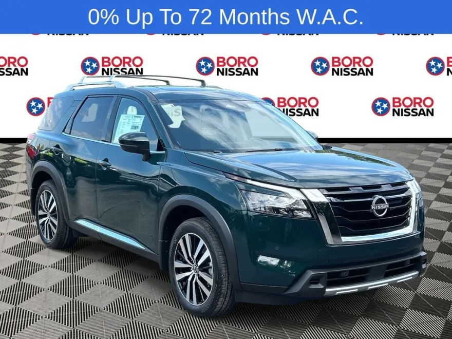 2025 Nissan Pathfinder Platinum photo 1