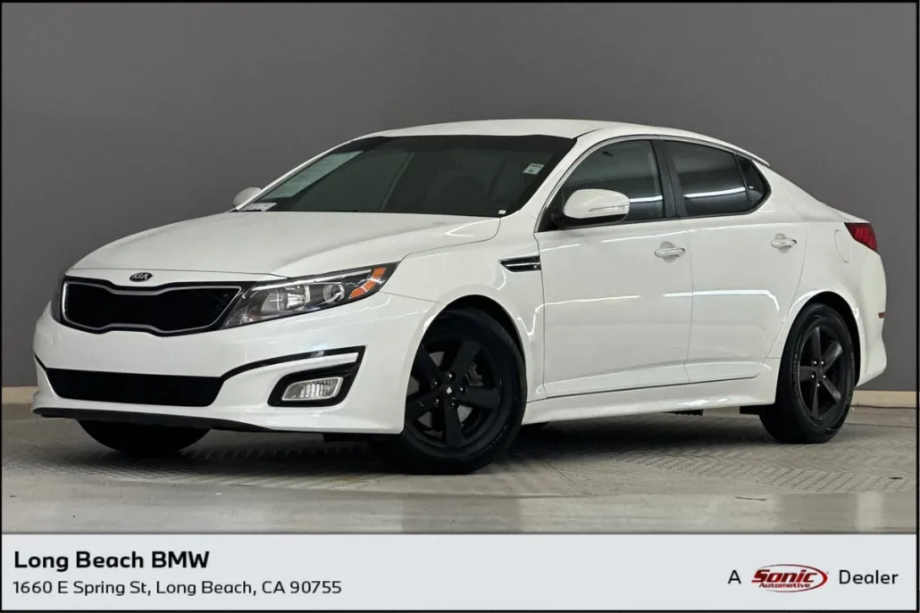2015 Kia Optima LX photo 1