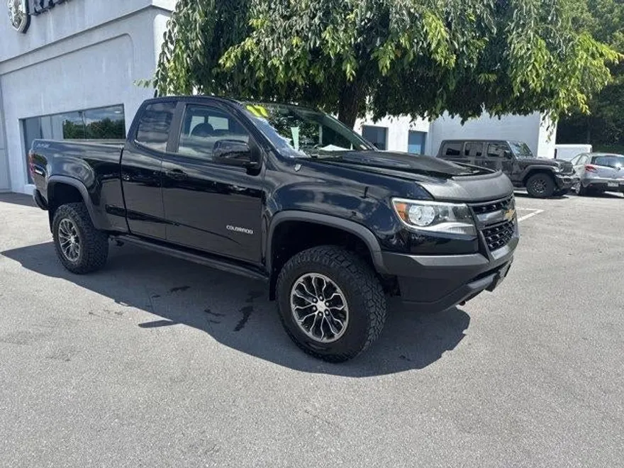 2017 Chevrolet Colorado ZR2 photo 1