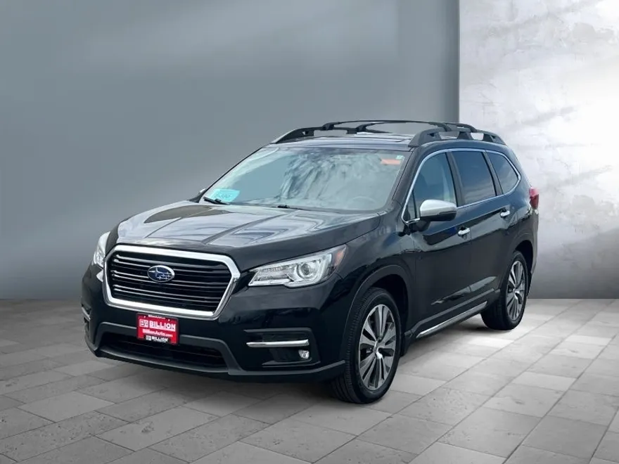 2020 Subaru Ascent Touring photo 1