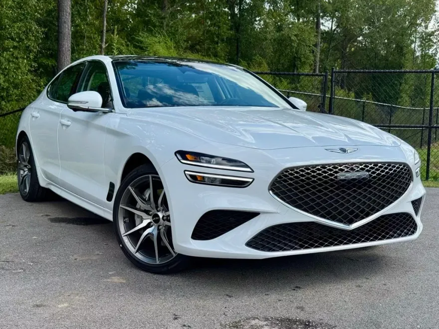 2026 Genesis G70 2.5T Prestige photo 1