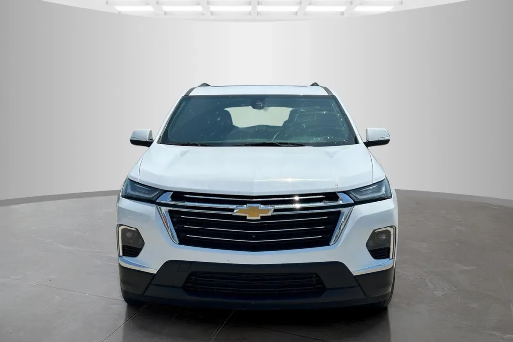 2022 Chevrolet Traverse Leather photo 1