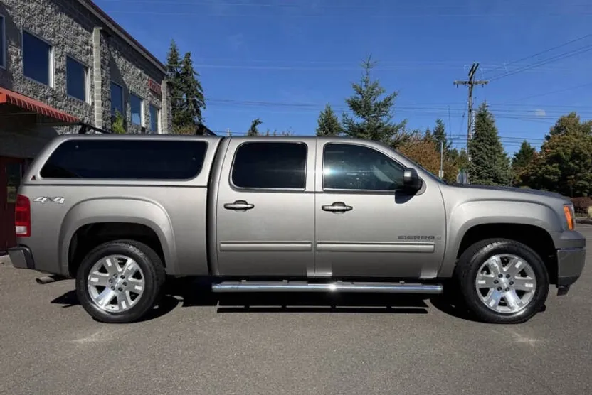 2008 Gmc Sierra 1500 SLT photo 1