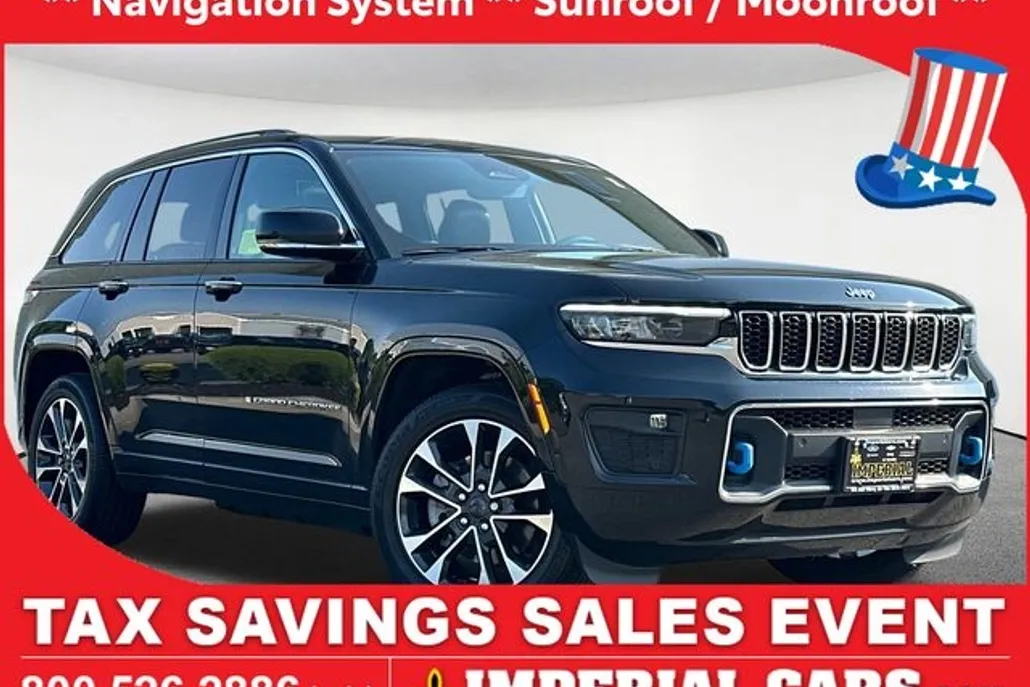 2023 Jeep Cherokee Overland 4xe photo 1