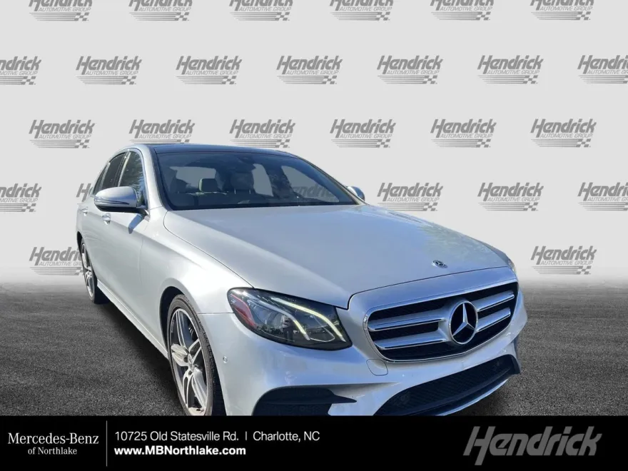 2017 Mercedes Benz E 300 Sport photo 1